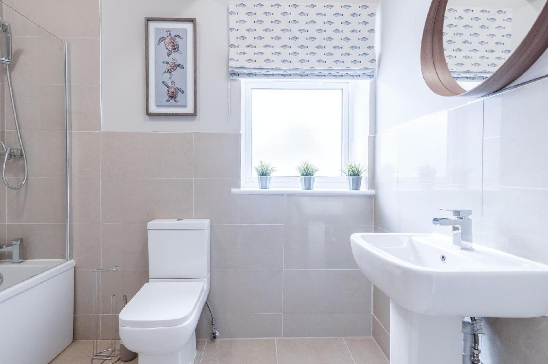 Beach Haven Hideout - 2 Bedroom - Milford Haven Extérieur photo