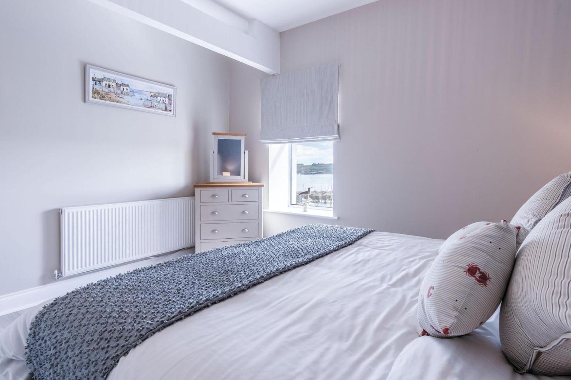 Beach Haven Hideout - 2 Bedroom - Milford Haven Extérieur photo