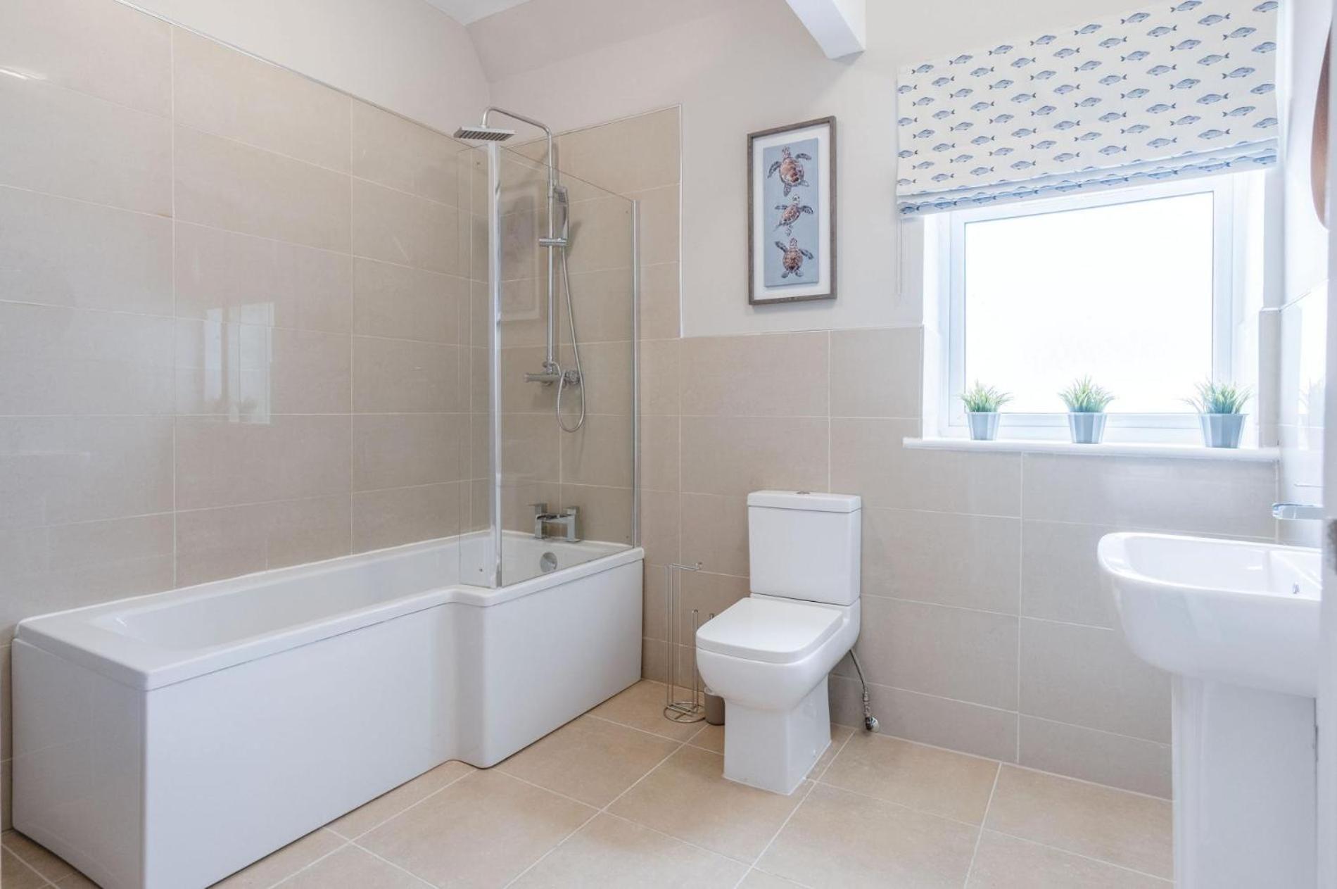 Beach Haven Hideout - 2 Bedroom - Milford Haven Extérieur photo