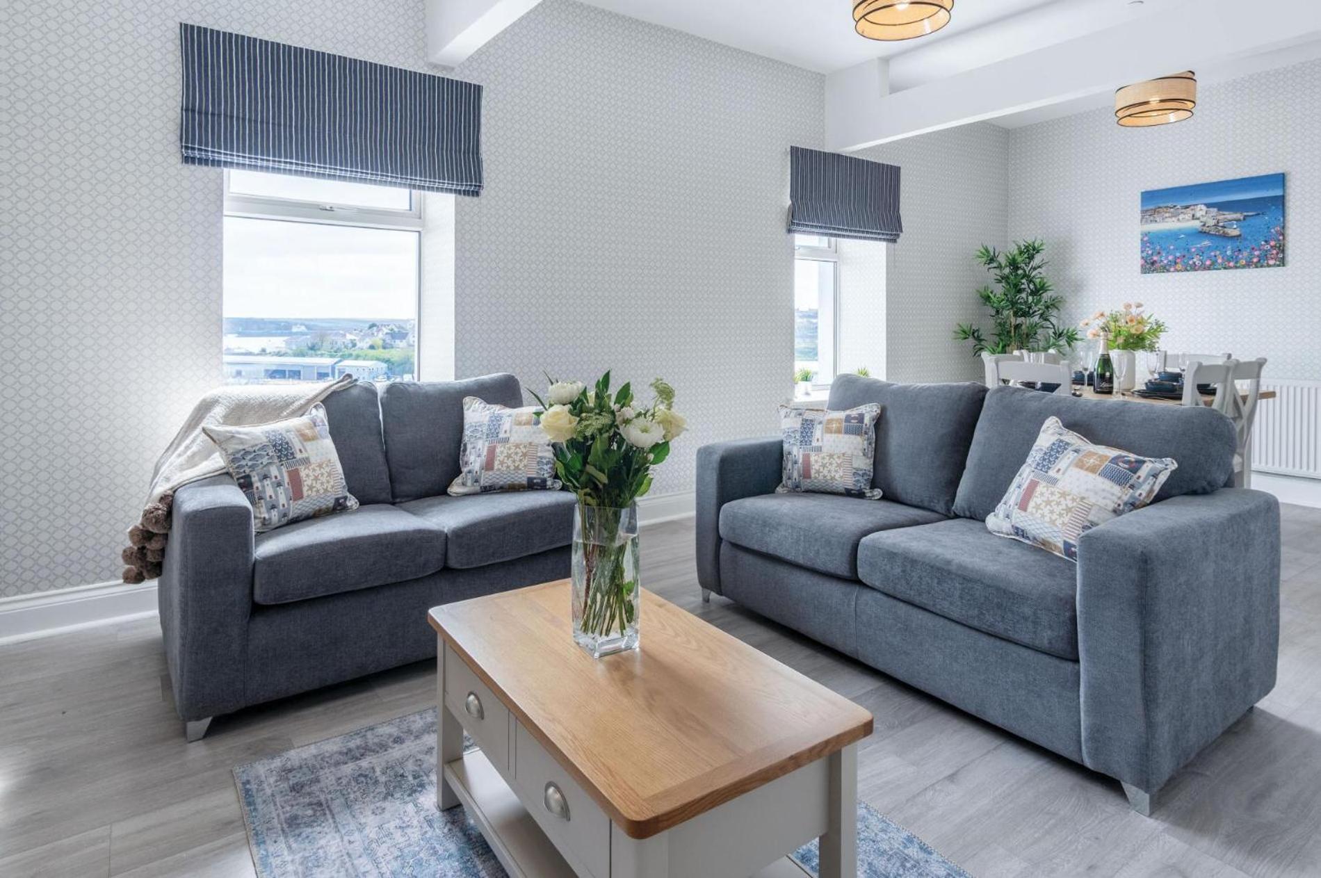 Beach Haven Hideout - 2 Bedroom - Milford Haven Extérieur photo